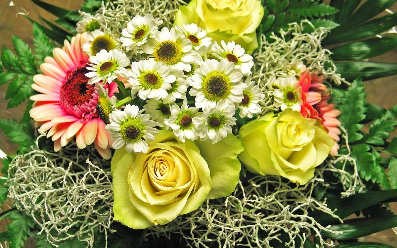 Är det Okej att Skicka Blommor Anonymt?